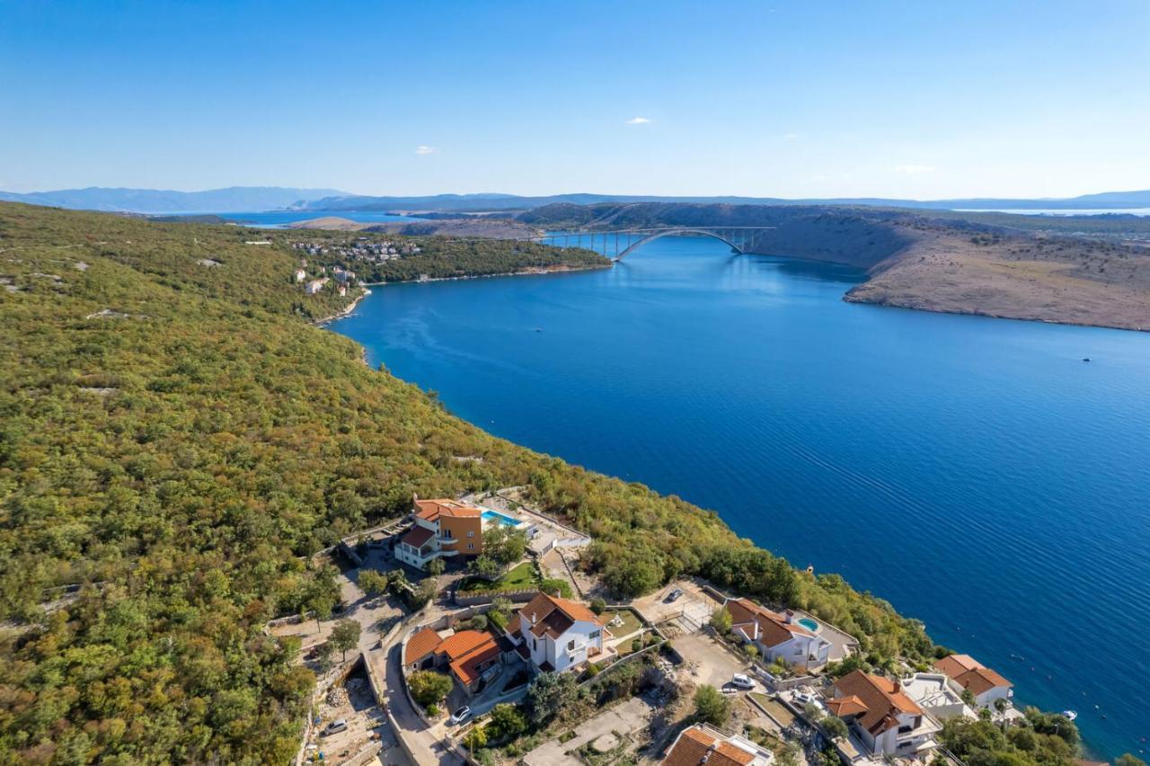 Luxury Villa Ostro With Pool & Krk Bridge View كلارجيفيكا المظهر الخارجي الصورة