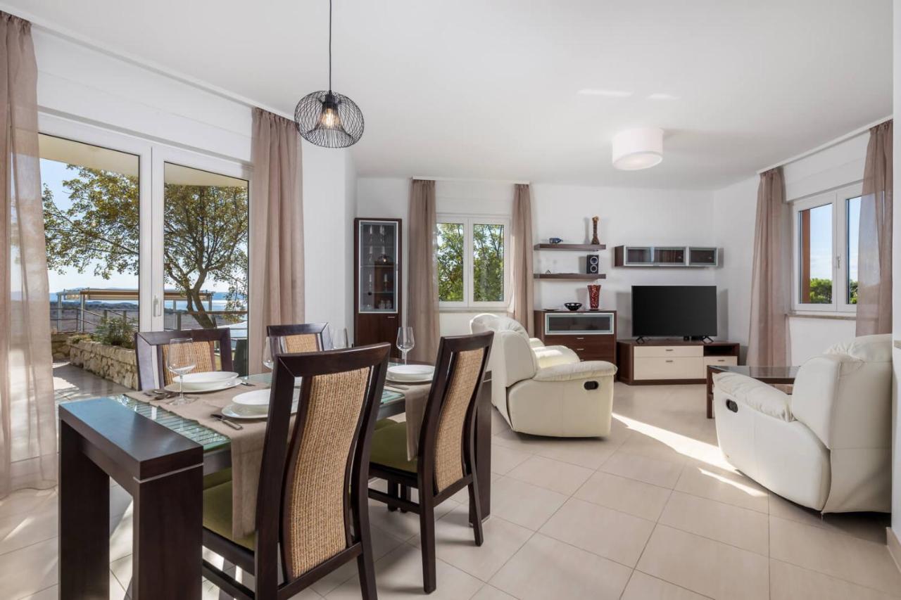 Luxury Villa Ostro With Pool & Krk Bridge View كلارجيفيكا المظهر الخارجي الصورة