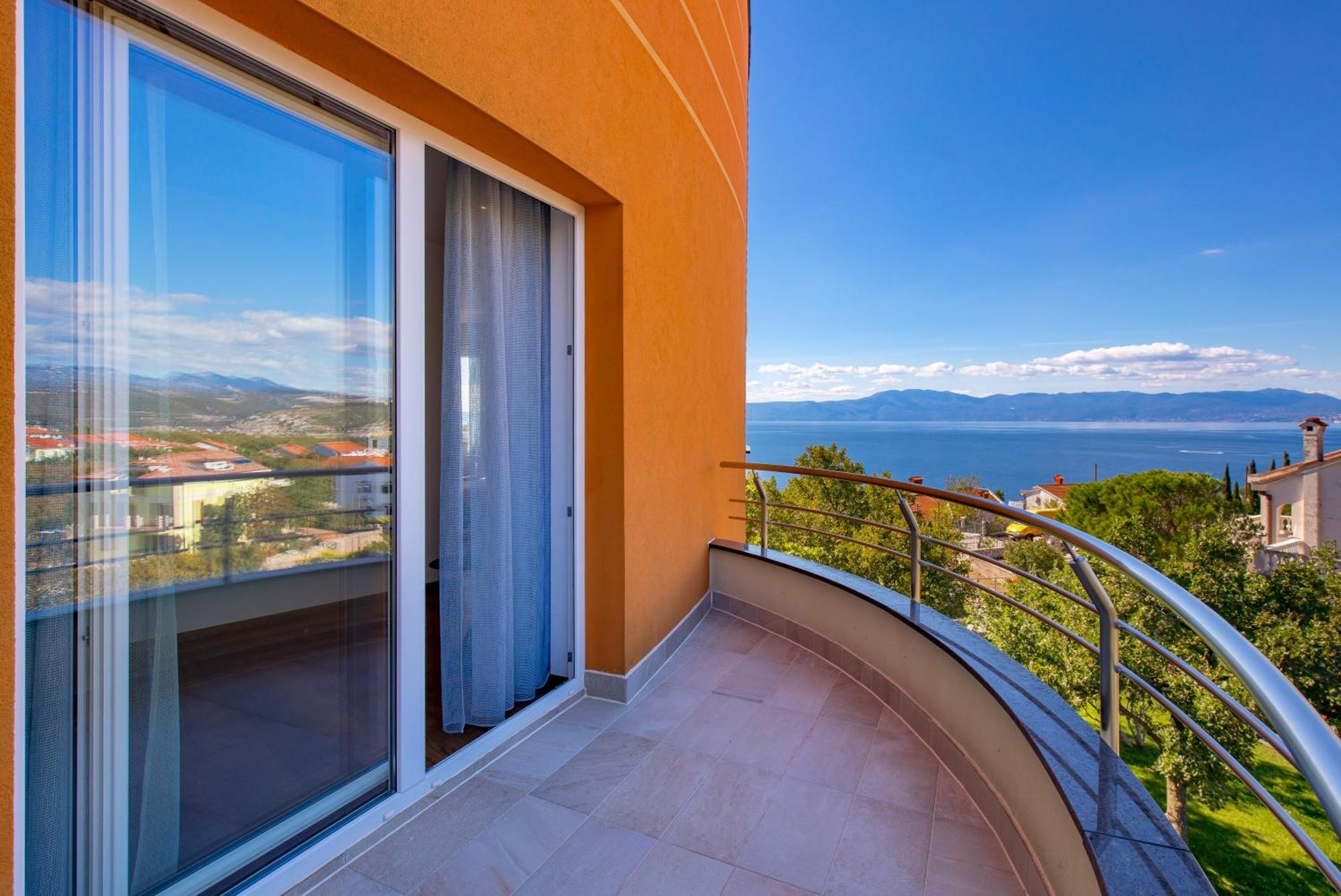 Luxury Villa Ostro With Pool & Krk Bridge View كلارجيفيكا المظهر الخارجي الصورة