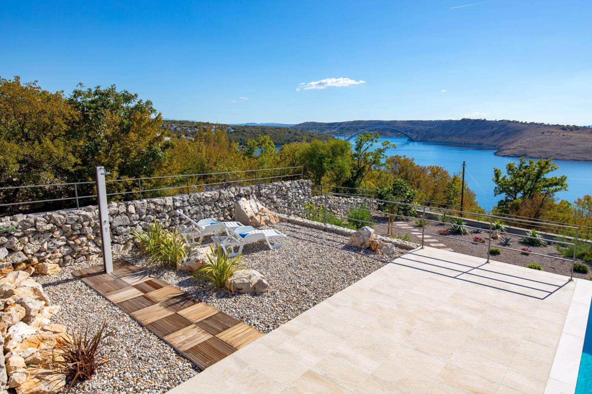 Luxury Villa Ostro With Pool & Krk Bridge View كلارجيفيكا المظهر الخارجي الصورة