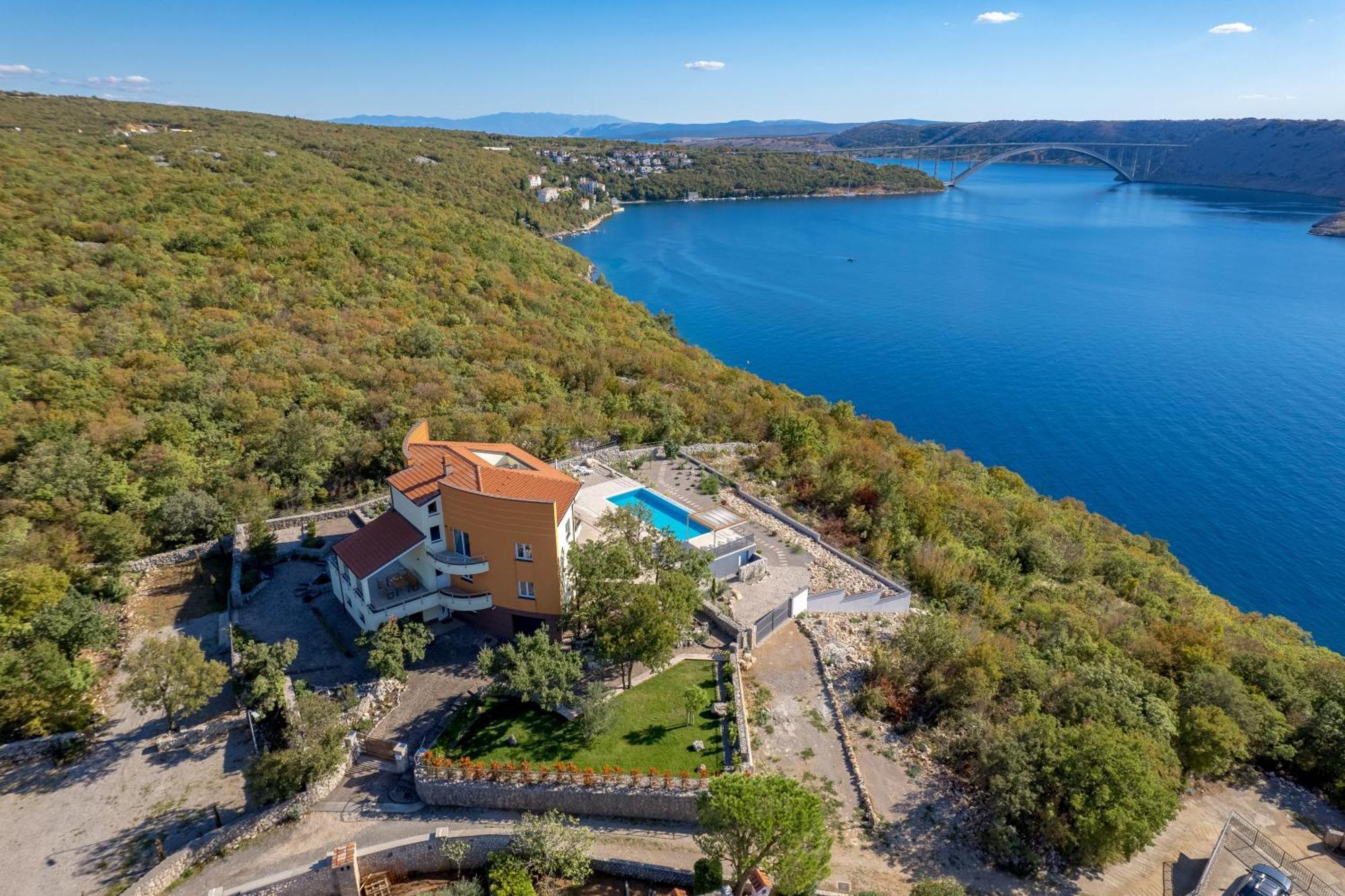Luxury Villa Ostro With Pool & Krk Bridge View كلارجيفيكا المظهر الخارجي الصورة