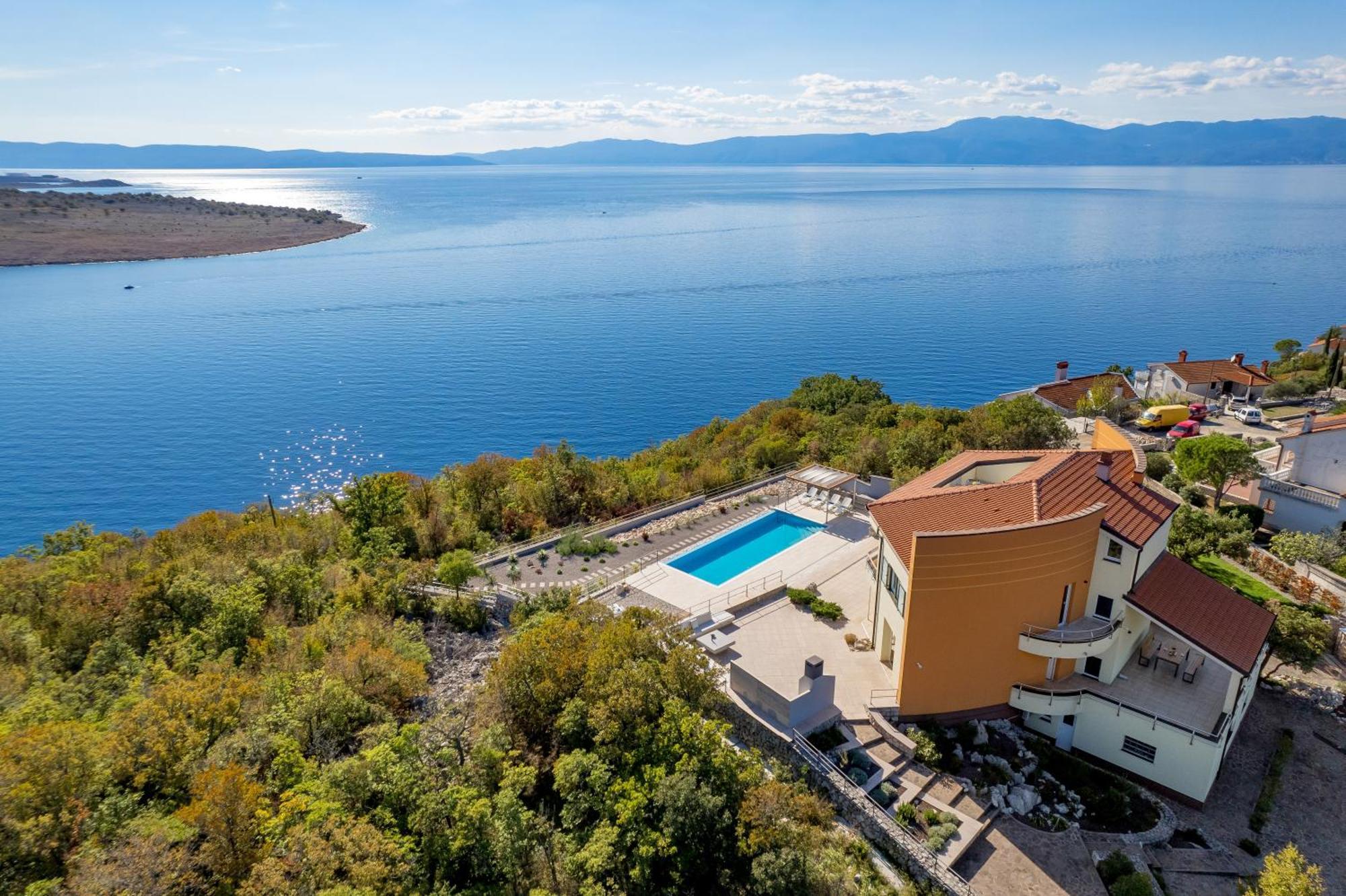 Luxury Villa Ostro With Pool & Krk Bridge View كلارجيفيكا المظهر الخارجي الصورة